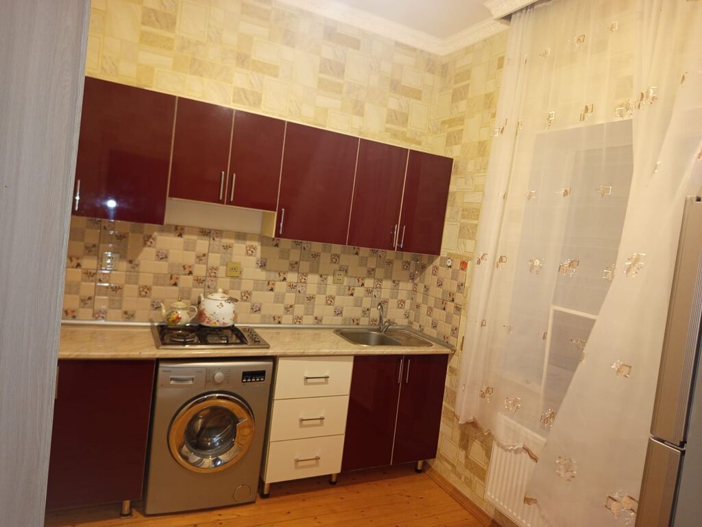 80 kv. m, 2 otaqlı, Qaz, İşıq, Su — Daşınmaz əmlak, Bakı (9)