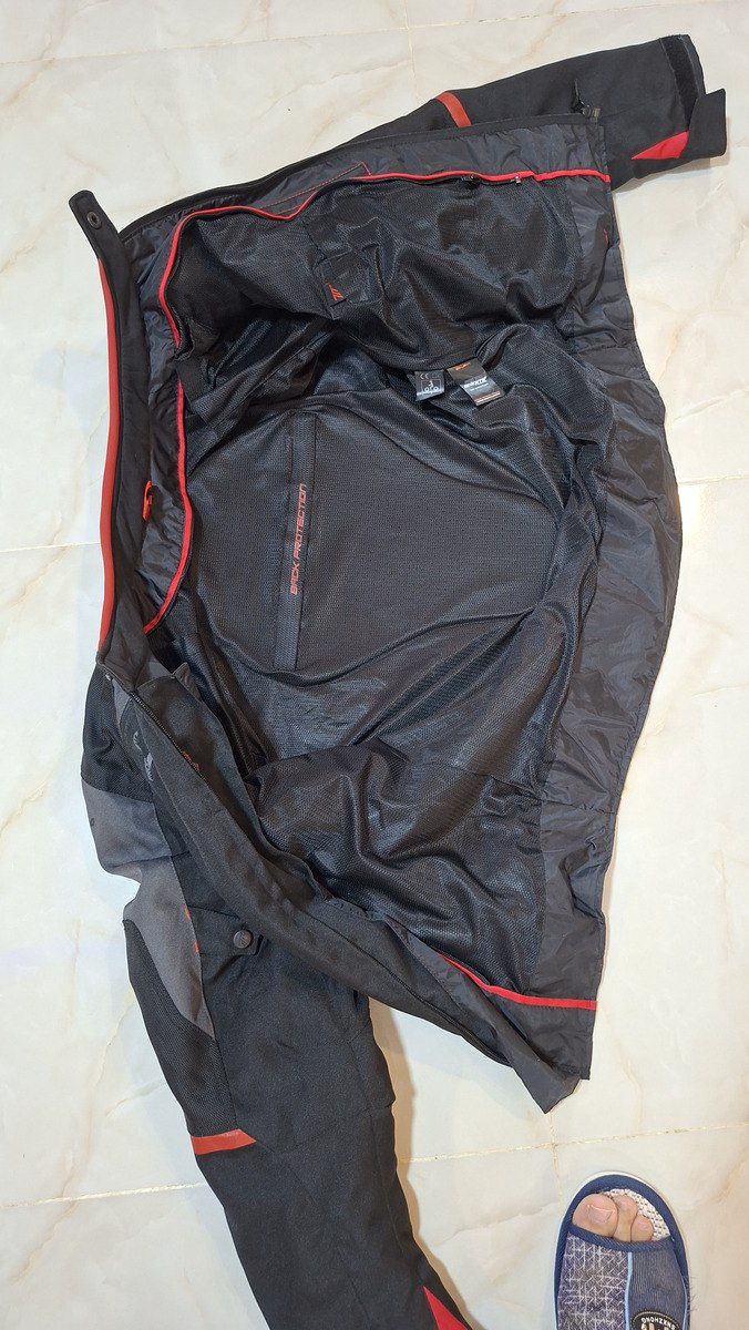 Moto gödəkçə — Şəxsi əşyalar, Bakı (3)