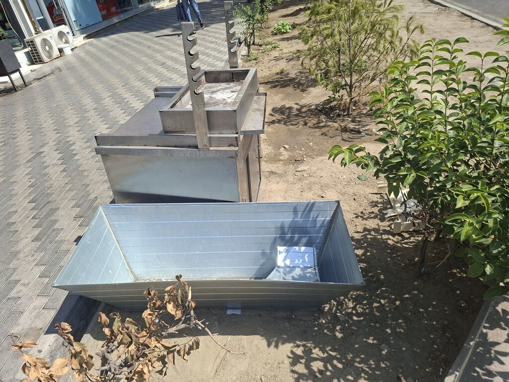 Paslanmayan poladdan hazırlanmış peşəkar şiş kabab/şamıyaxan mangal — Mallar, Bakı (3)