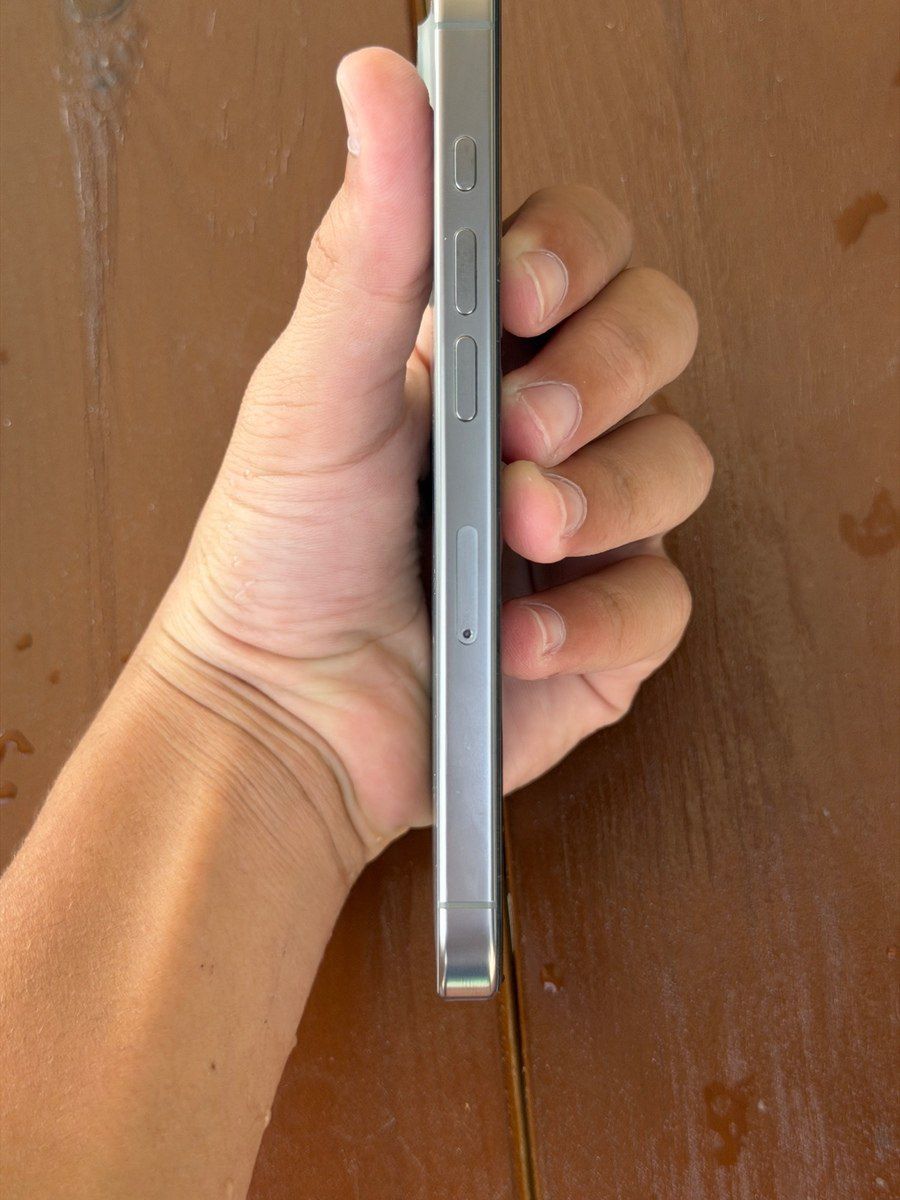 Apple iPhone 16 Pro Natural Titanium 128GB/8GB — Smartfonlar, Bakı (4)