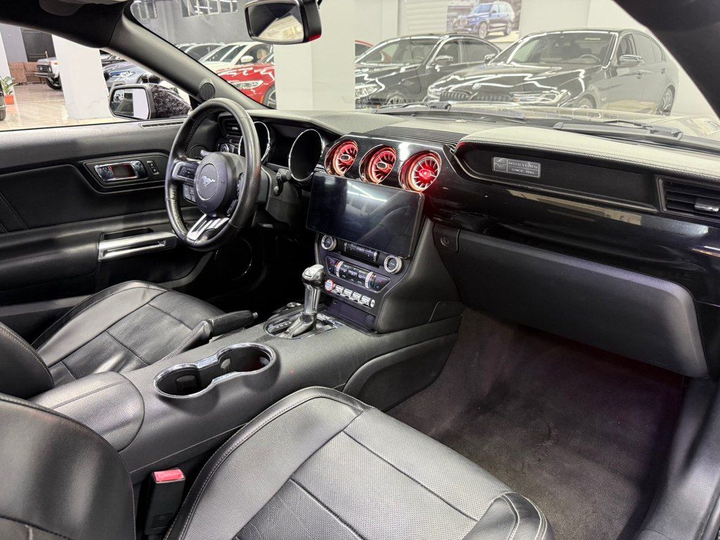 Ford Mustang, 2.3 L, 2015 il, 160 000 km — Avtomobillər, Bakı (12)