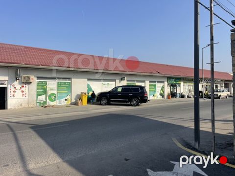 Torpaq Binə Atçılıqda Aeraport yolundan 600 metr içəridə yerləşir