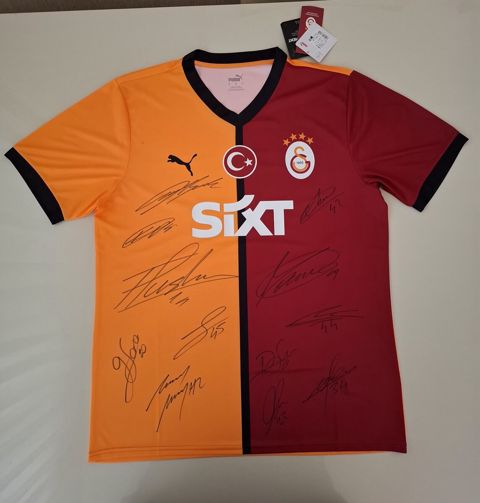 Etiketli və İmzalı Galatasaray Forması orijinal — Bakı