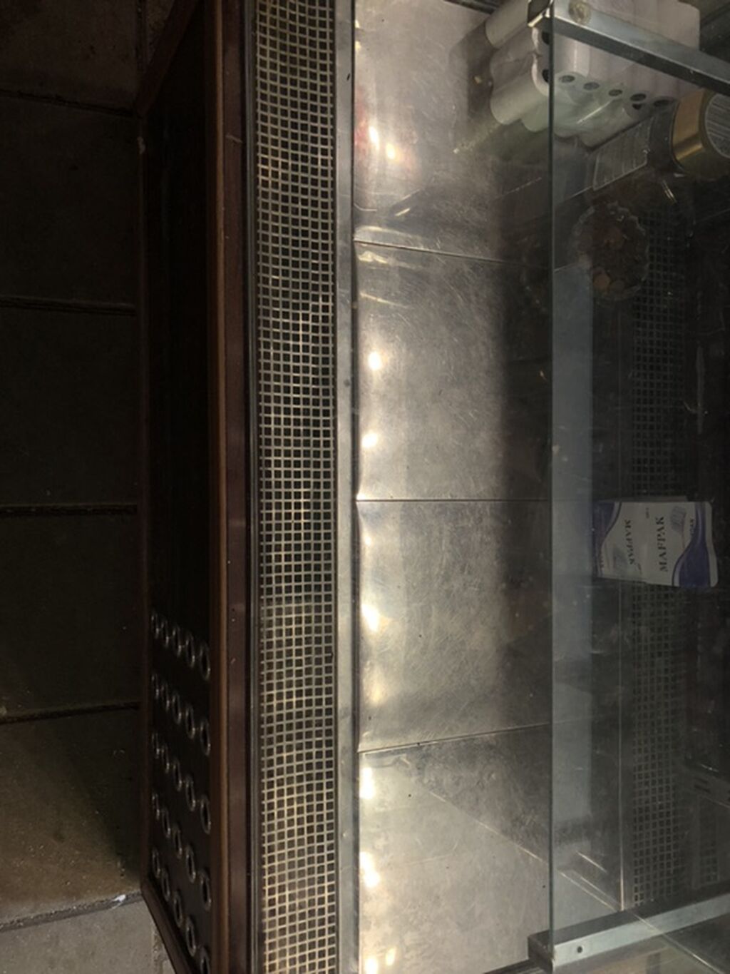 Soyuduculu vitrin (şüşə göstərgə dolabı) - Tip: Ön şüşəli, üstdən — Mallar, Gəncə (4)