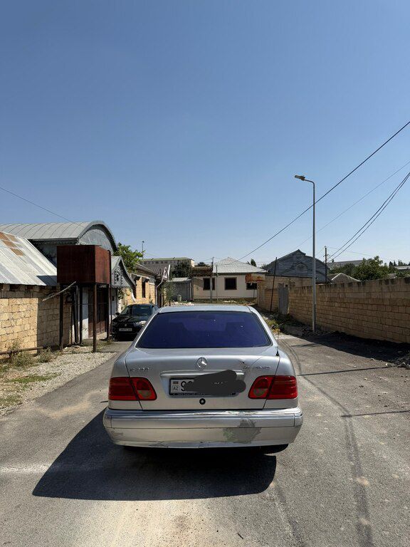 Mercedes E 230, 2.3 L, 1996 il, 365 400 km — Avtomobillər, Şamaxı (4)