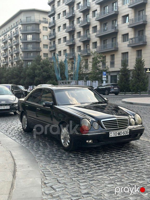 Mercedes E 220, 2.2 L, 2000 il, 335 000 km 10-MO-606 — Avtomobillər, Bakı (2)