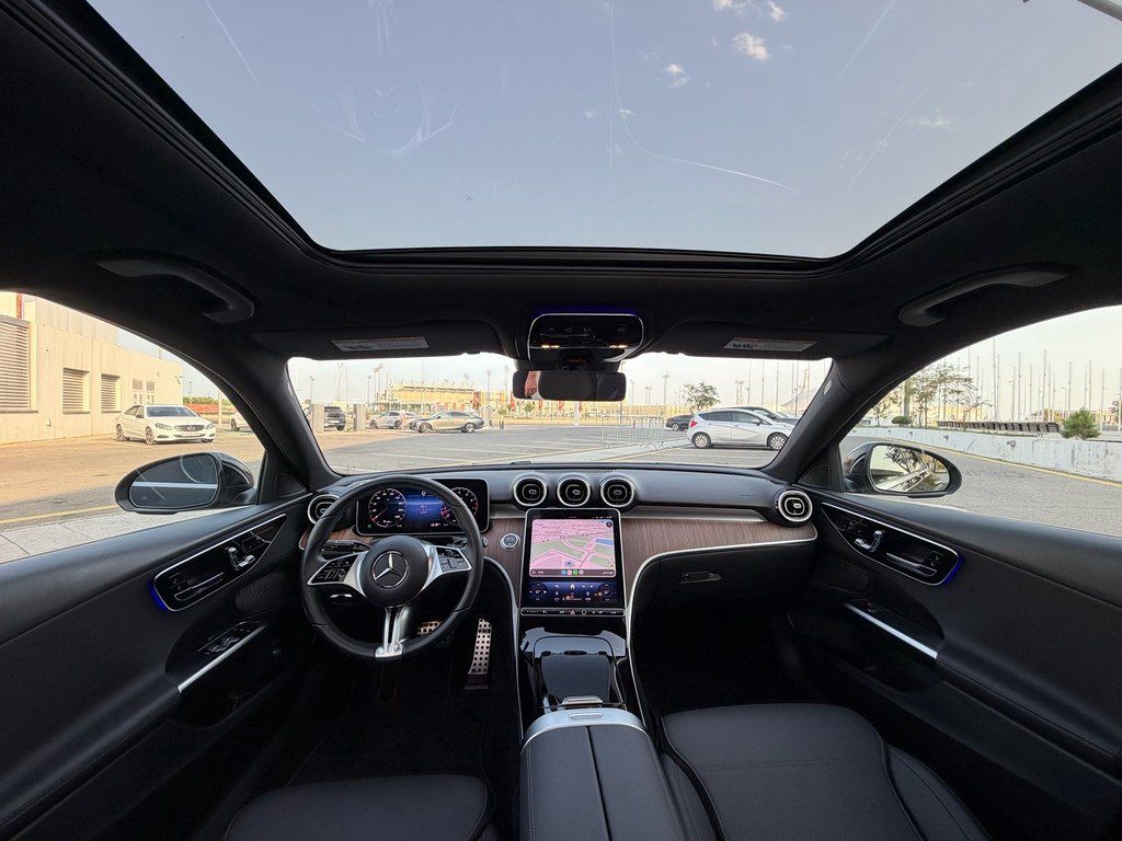Mercedes C 300, 2.0 L, 2024 il, 11 900 km — Avtomobillər, Bakı (6)