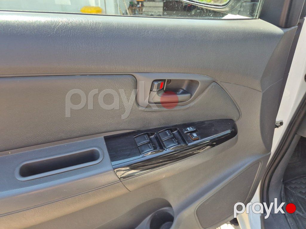 Toyota Hilux, 2.7 L, 2013 il, 101 000 km — Avtomobillər, Bakı (8)