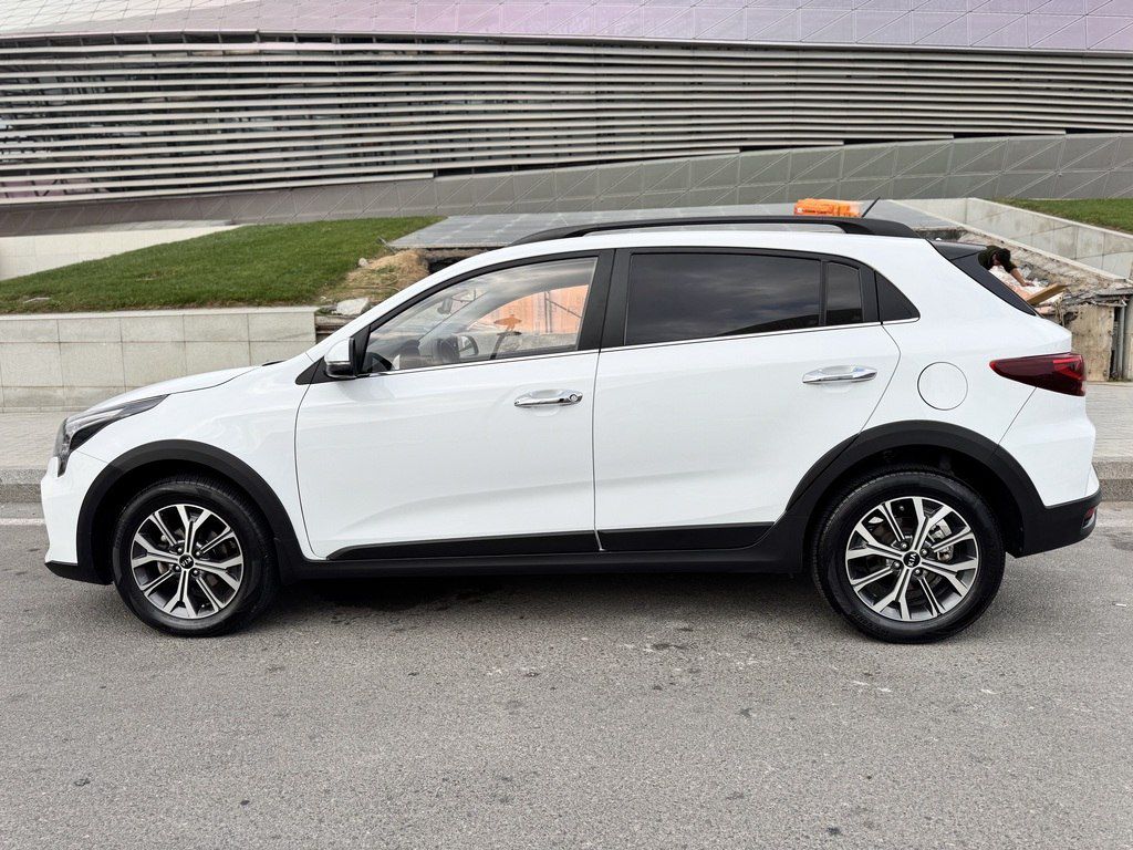 Kia Rio X-Line, 1.6 L, 2020 il, 115 000 km — Avtomobillər, Bakı (2)