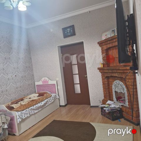 Bakixanovda serfeli qiymete 80 nomreli mektebin yaxinliqinda 3/3