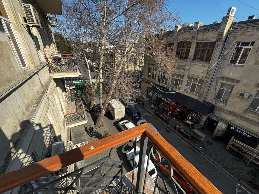 3-otaqlı mənzil kirayə verilir, 28 May m., 85 m² — Mənzil, Bakı (3)