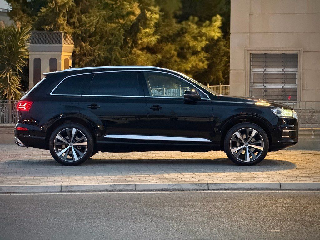 Audi Q7, 2.0 L, 2018 il, 161 000 km — Avtomobillər, Bakı (7)