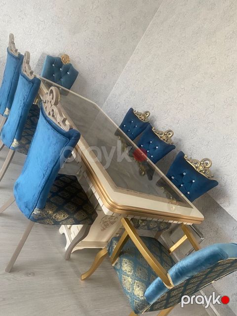 Qonaq otağı üçün, İşlənmiş, 8 stul