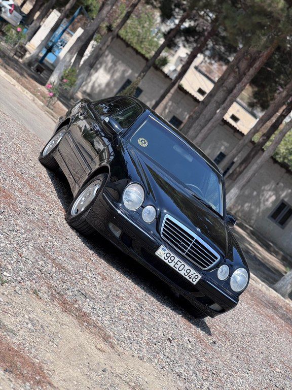 Mercedes E 200, 2.2 L, 2001 il, 426 352 km — Avtomobillər, Sumqayıt (4)