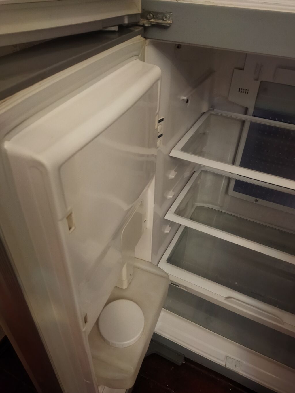 Hitachi dörd qapılı soyuducu - Rəng: gümüşü (inox stilində) — Soyuducular, Bərdə (8)