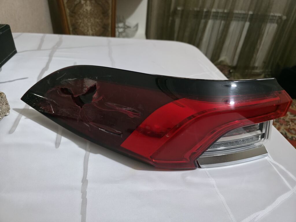 Toyota Corolla arxa sağ stop/farası (LED tipli) - Orijinal arxa sağ — Ehtiyat hissələri, Bakı (2)