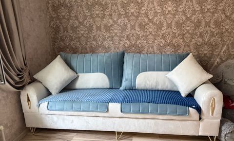 Divan 320 azn satilir‼ acilir bazalidir tezedir olcu 2.30 boyuk oldugu — Bakı