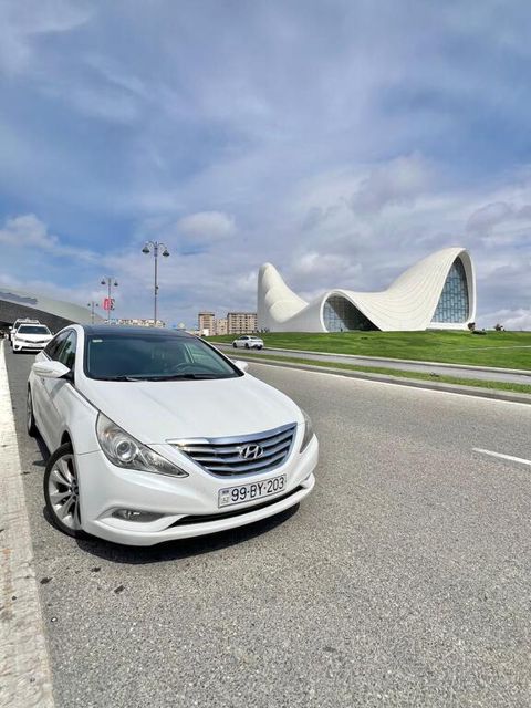 Hyundai Sonata, 2.4 L, 2010 il, 299 000 km — Bakı