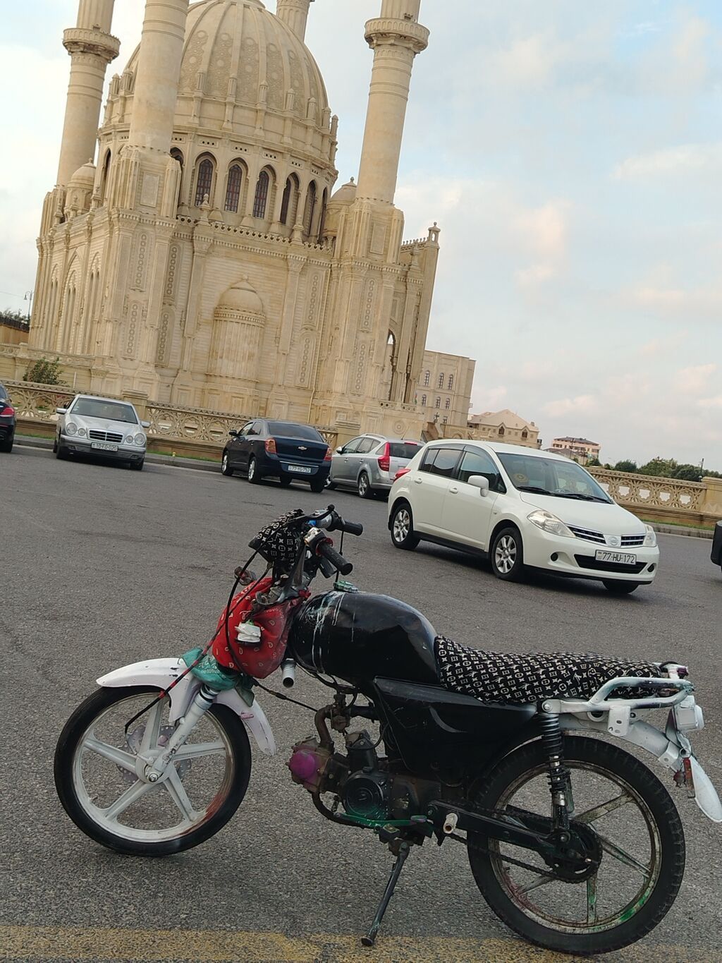 Salam mx49du 80 kub strafnoydadi 250 mene 200 strafnoya veressiz — Motosikletlər, Bakı