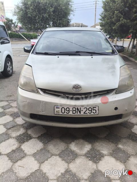 Toyota Prius, 1.5 L, 1.3 kWh, 2006 il, 350 000 km