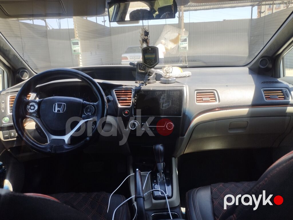 Honda Civic: 1.6 l 2013 il Sedan 77-XZ-518 — Avto, Mehdiabad (10)