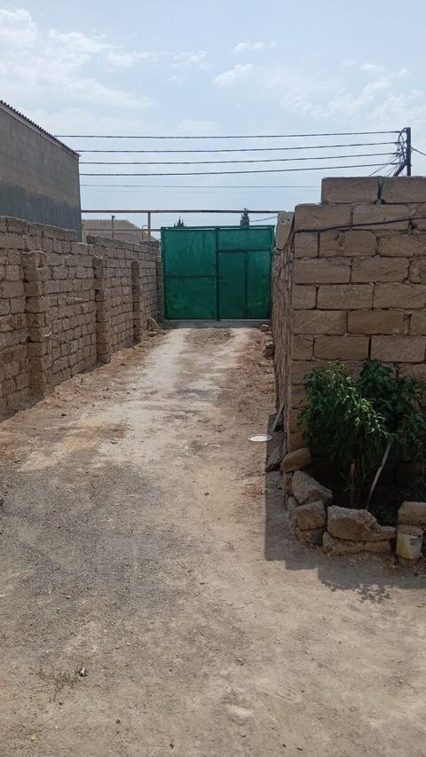 Həyət evi, Binə qəs — Bakı