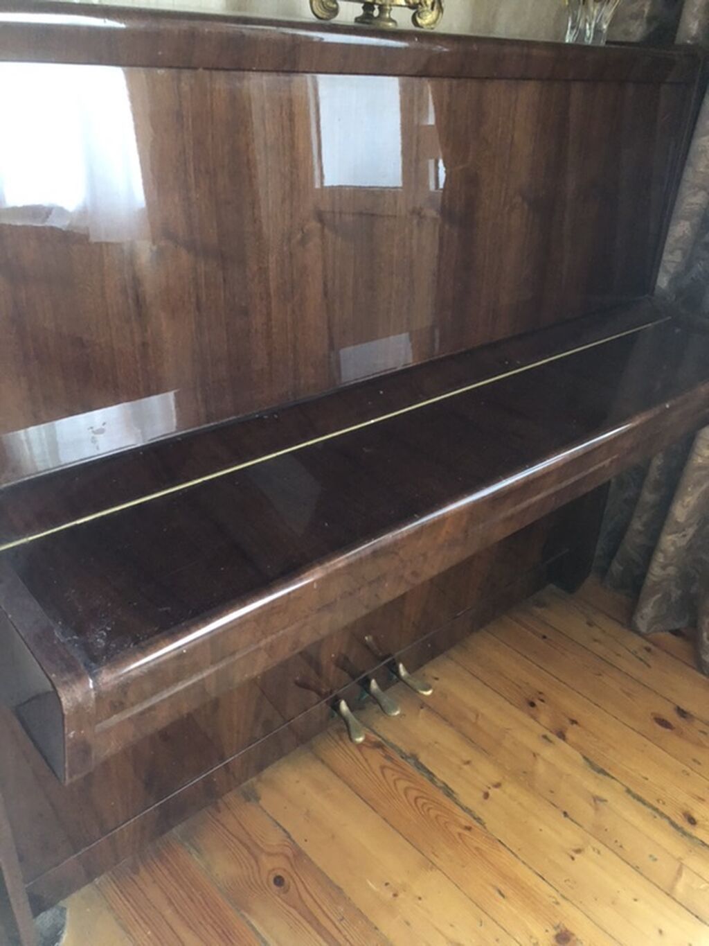 Petrof pianino – akustik, upright model. - Korpus: parlaq qəhvəyi — Mallar, Gəncə (4)