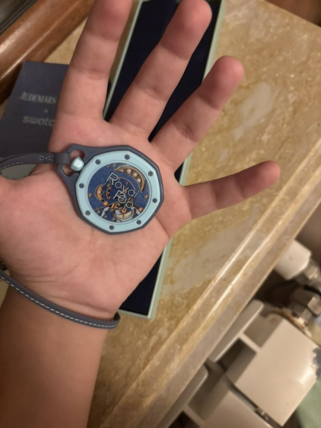 Audemars Piguet x Swatch “Royal Pop – Lan Ba” asma/qolbağa saat — Aksesuarlar, Digah (3)