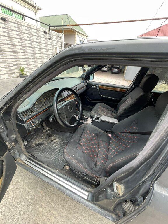 Mercedes 200 E, 2.0 L, 1992 il, 687 453 km — Avtomobillər, Bakı (4)