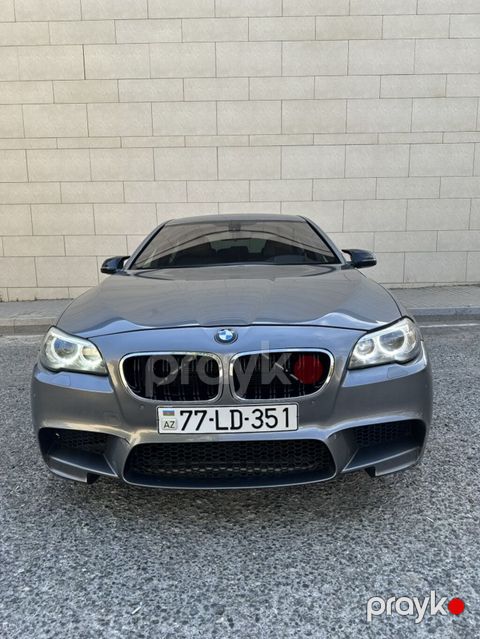 BMW 5 series: 2 l 2014 il Sedan