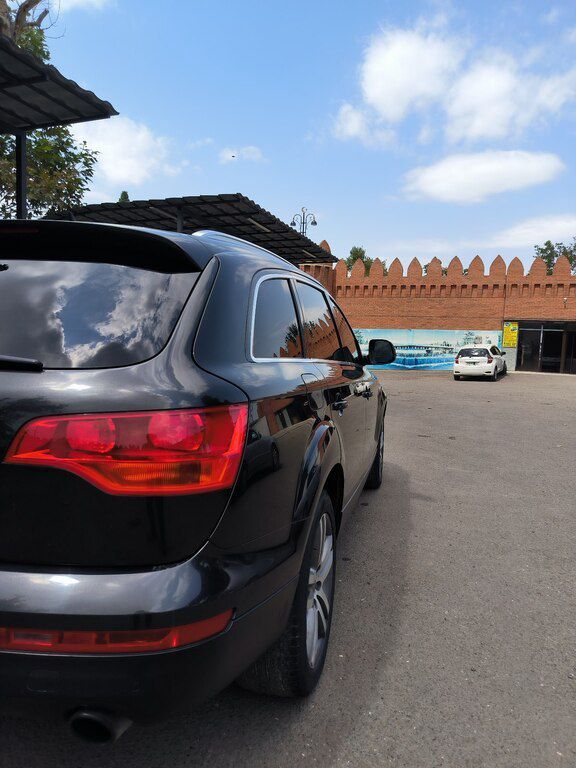 Audi Q7, 4.2 L, 2006 il, 282 845 km — Avtomobillər, Gəncə (3)