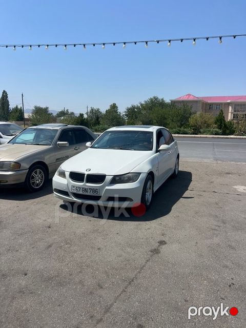 BMW 320, 2.0 L, 2006 il, 422 000 km