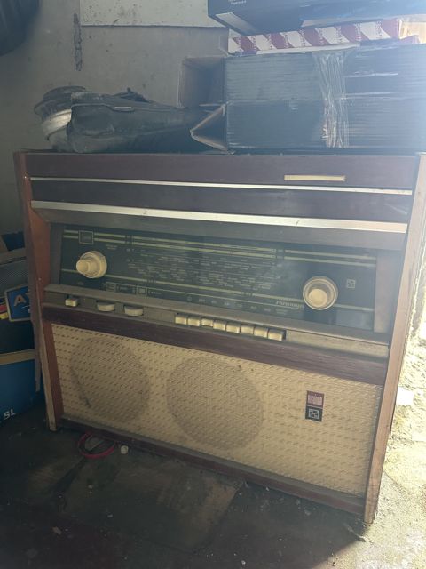 Riqonda-102 radio — Bakı