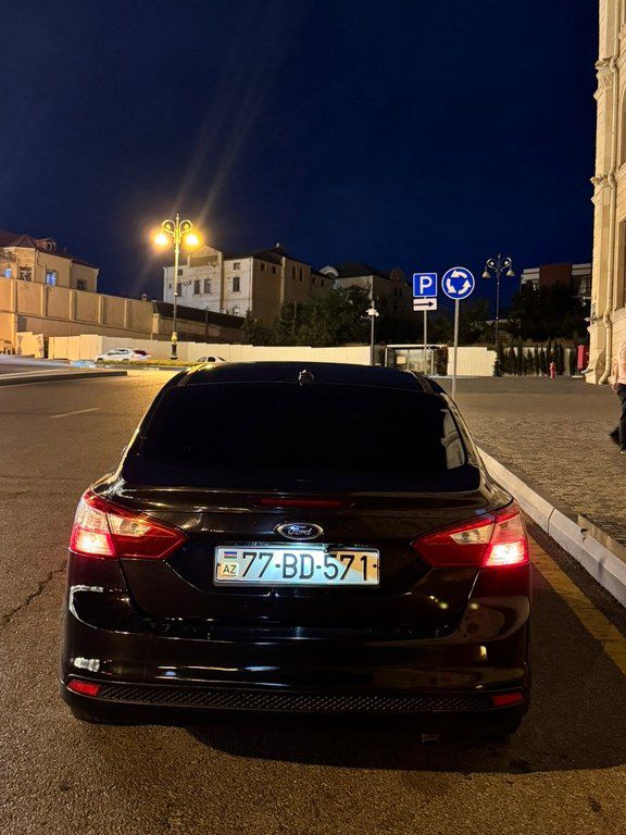Ford Focus, 2.0 L, 2014 il, 270 000 km — Avtomobillər, Bakı (4)