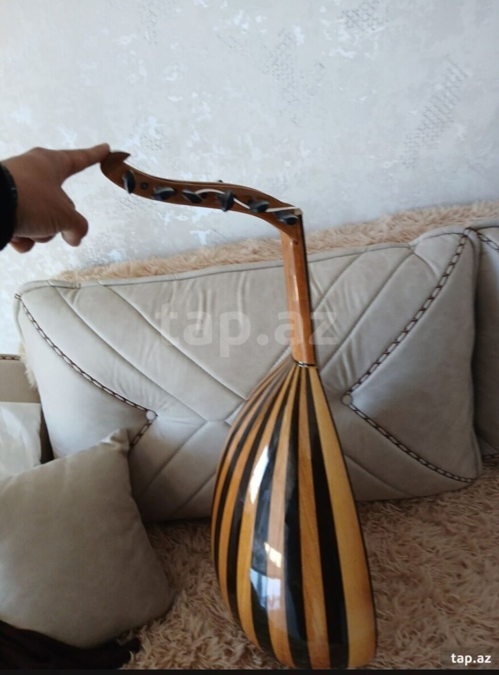 Türk üd (oud) – klassik Şərq simli musiqi aləti Xüsusiyyətlər — Musiqiə alətləri, Bakı (3)