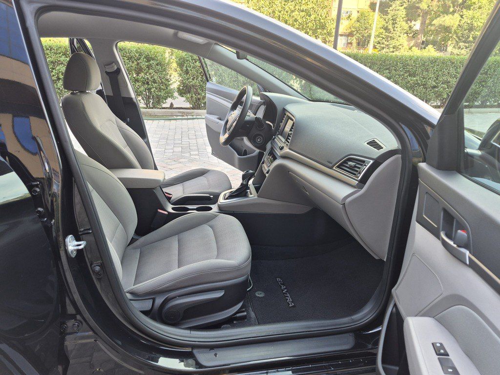 Hyundai Elantra, 2.0 L, 2018 il, 82 000 km — Avtomobillər, Bakı (10)