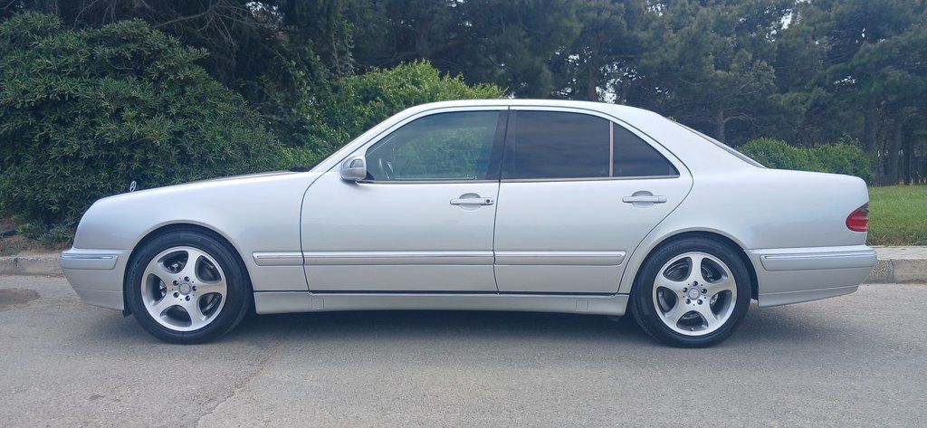Mercedes E 220, 2.2 L, 1999 il, 360 000 km — Avtomobillər, Bakı (3)