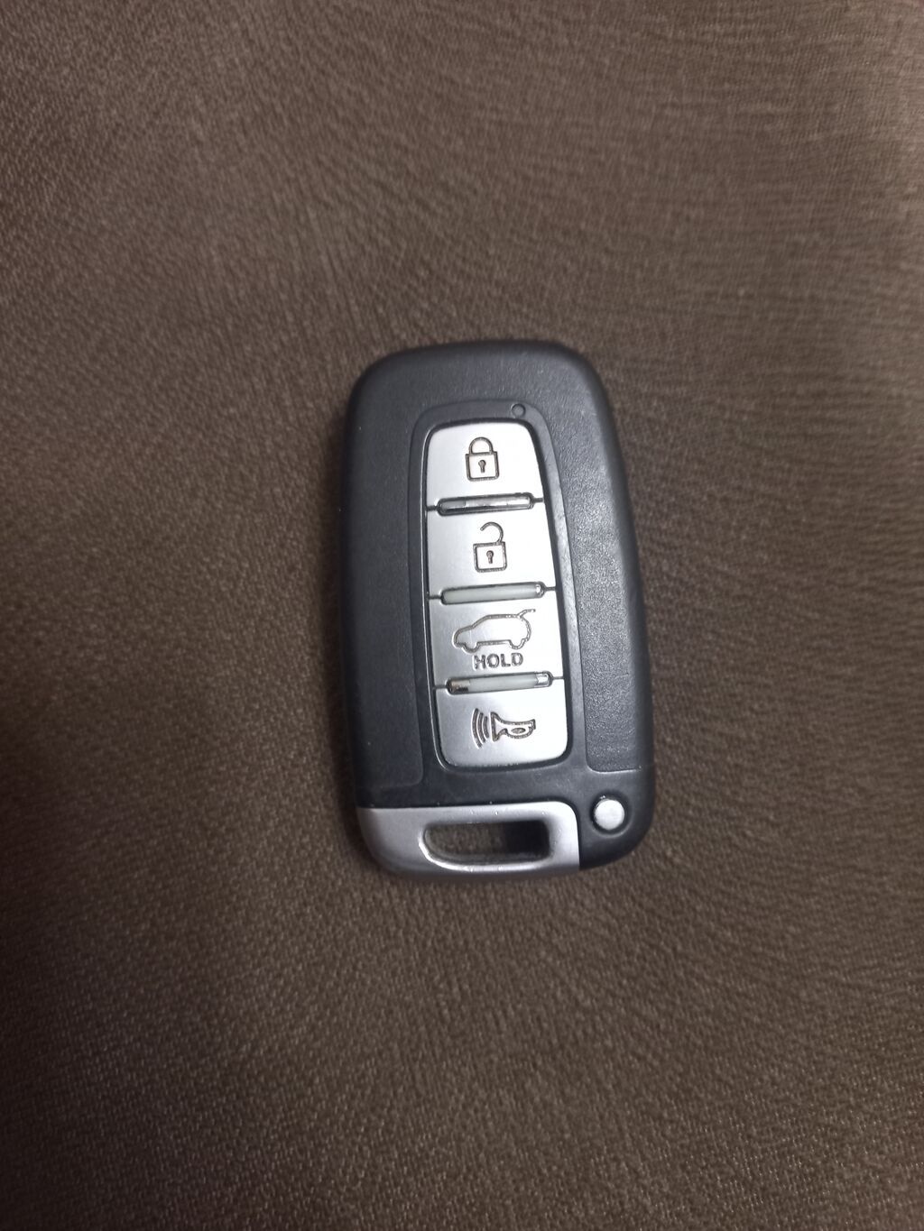Hyundai üçün smart açar (pult) Xüsusiyyətlər: - 4 düymə: qapıların — Ehtiyat hissələri, Bakı