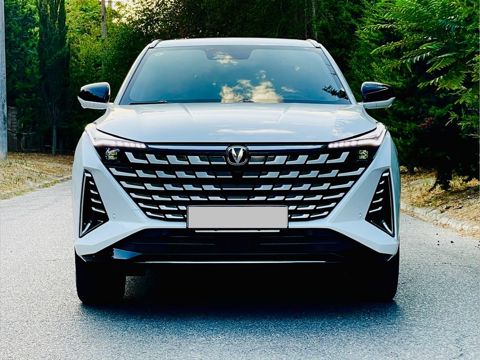 Changan Uni-Z, 1.5 L, 18.4 kWh, 2025 il, 8 700 km