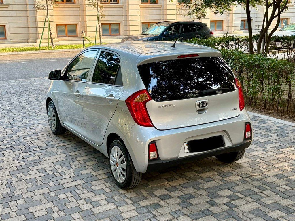 Kia Morning, 1.0 L, 2017 il, 93 120 km — Avtomobillər, Bakı (9)