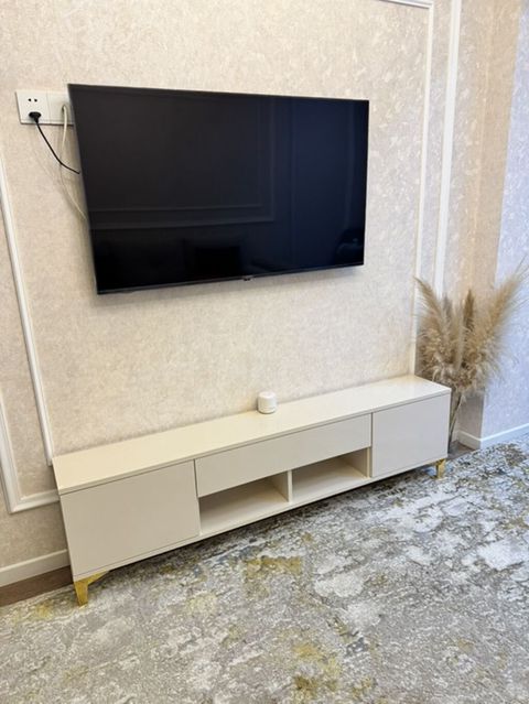 Yeni, Düz TV altlığı, Polkalı — Masazır