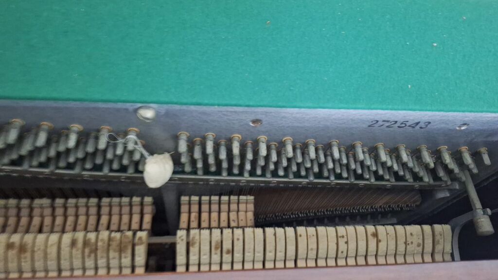 Piano, Akustik, İşlənmiş, Ünvandan götürmə — Mallar, Sumqayıt (2)