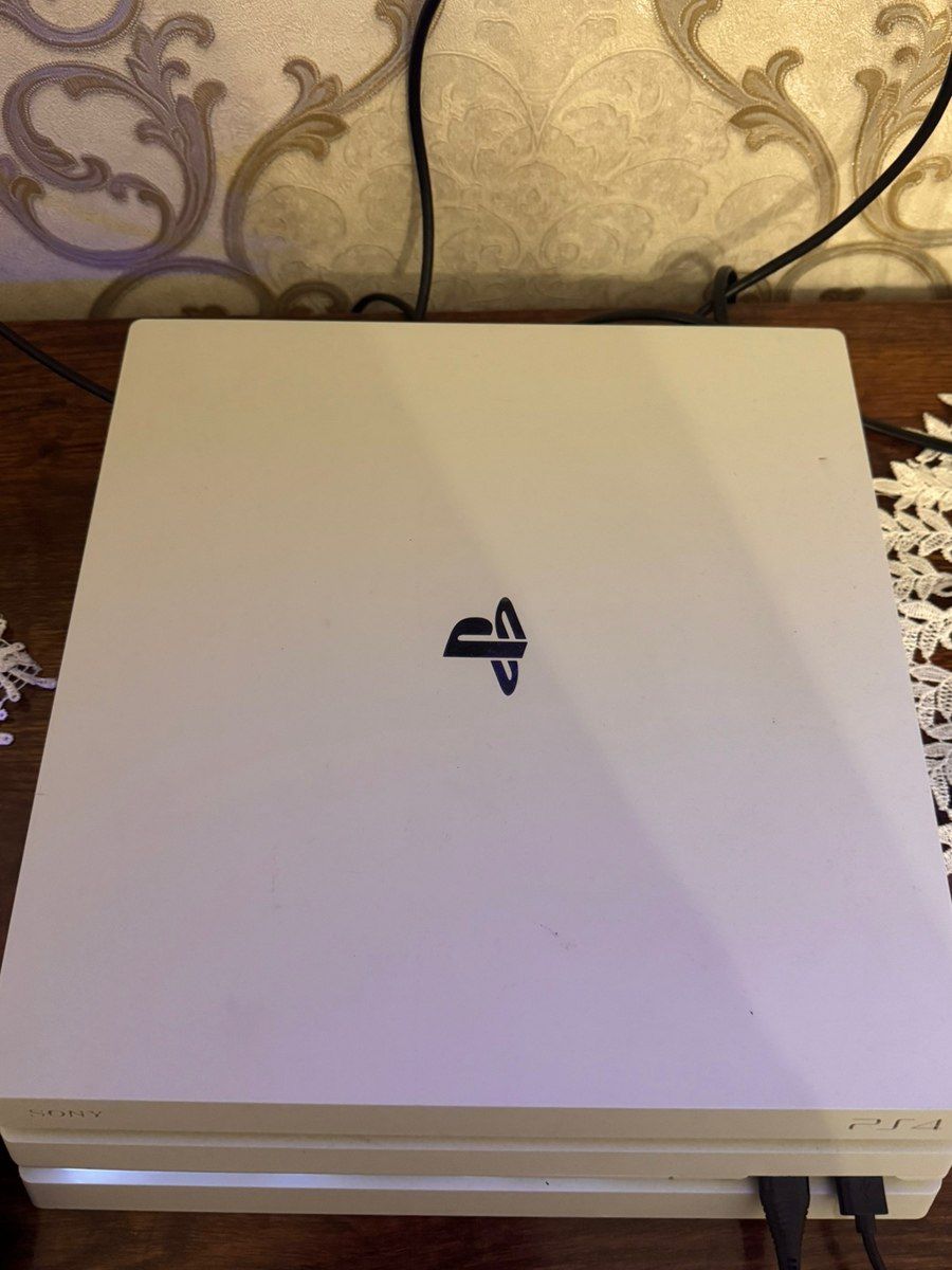 PlayStation 4 Pro 1TB — Elektronika, Bakı (2)