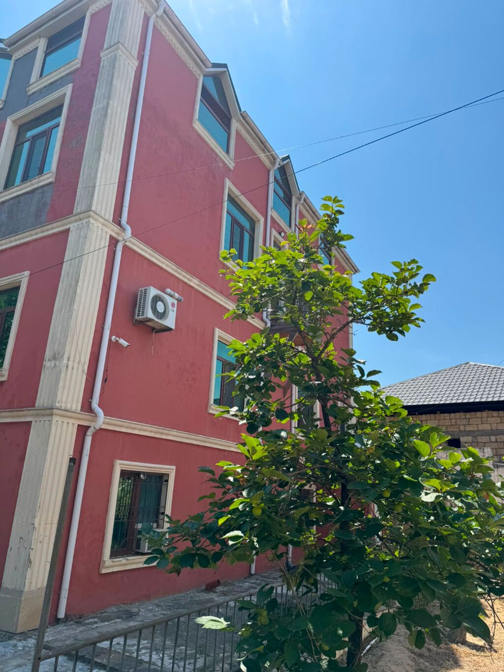 Görədil 6 otaqlı, 450 kv. m, Yeni təmirli — Daşınmaz əmlak, Bakı (10)