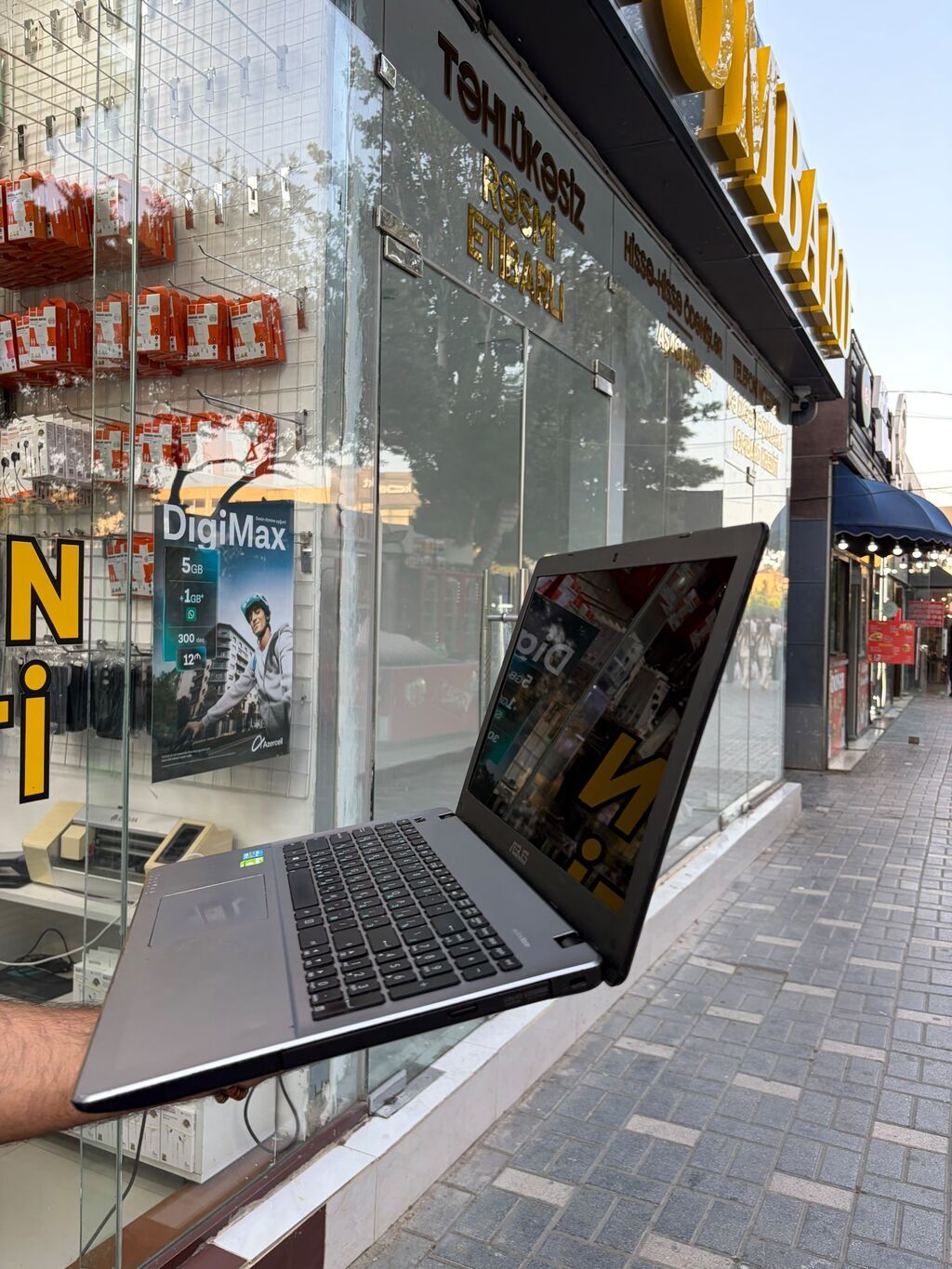 ASUS noutbuk - Brend və model: ASUS (14-15.6 düym sinfi) - Rəng: Qara — Asus, Sumqayıt