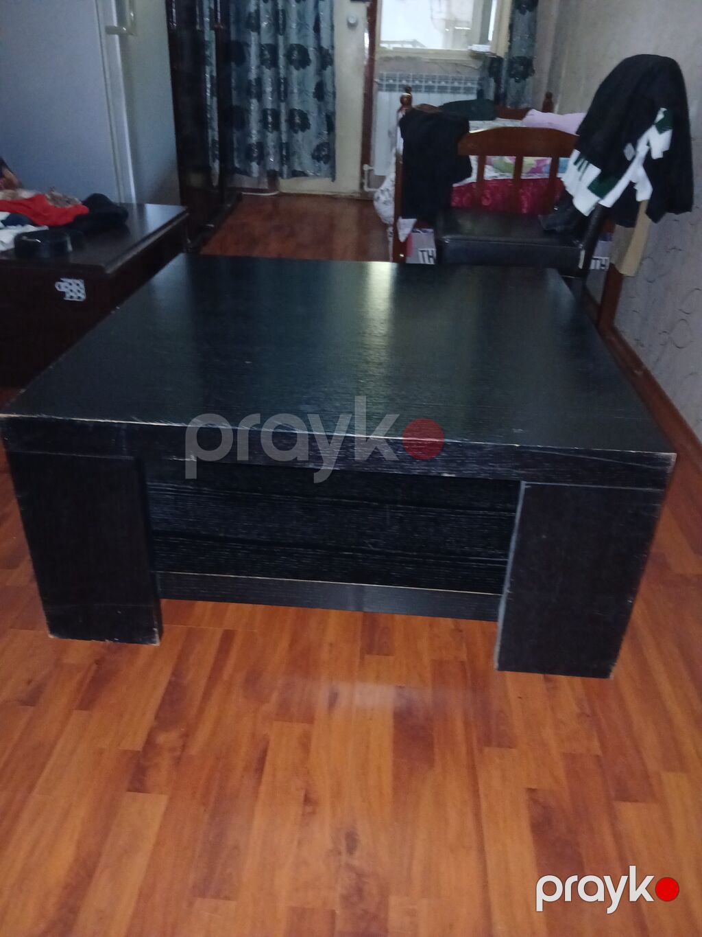 Kvadrat masa, Açılmayan, Təkərsiz, Teksturalı laminat, Zəmanətsiz — Mebel, Bakı (2)