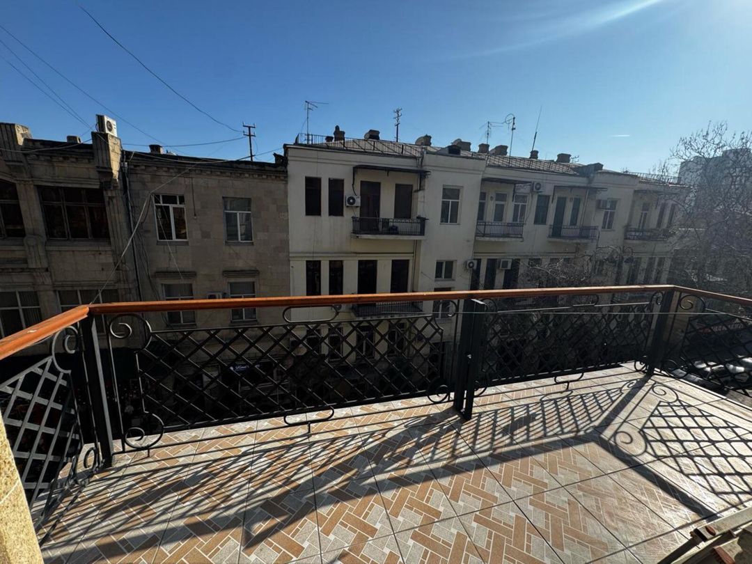 3-otaqlı mənzil kirayə verilir, 28 May m., 85 m² — Mənzil, Bakı (4)