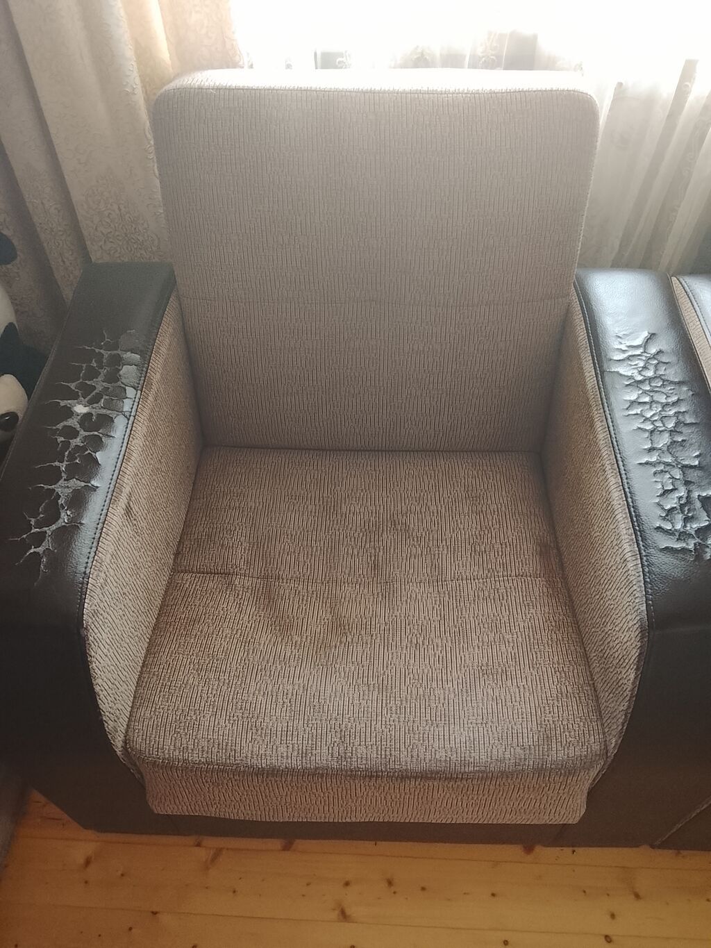 Qonaq otağı üçün yumşaq mebel dəsti: 1 ədəd üçyerlik divan və 2 ədəd — Mebel, Digah (4)