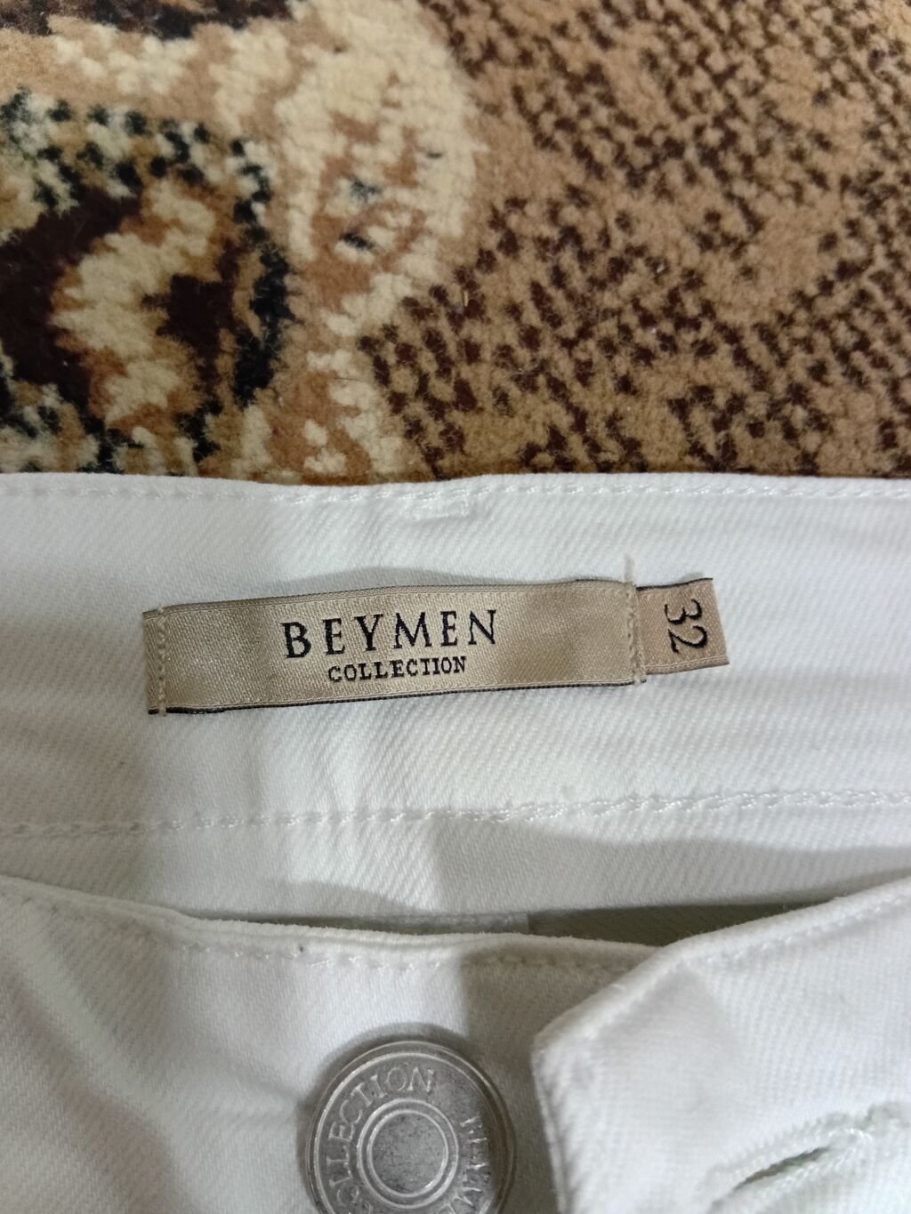 Cins şalvar — Şəxsi əşyalar, Bakı (3)