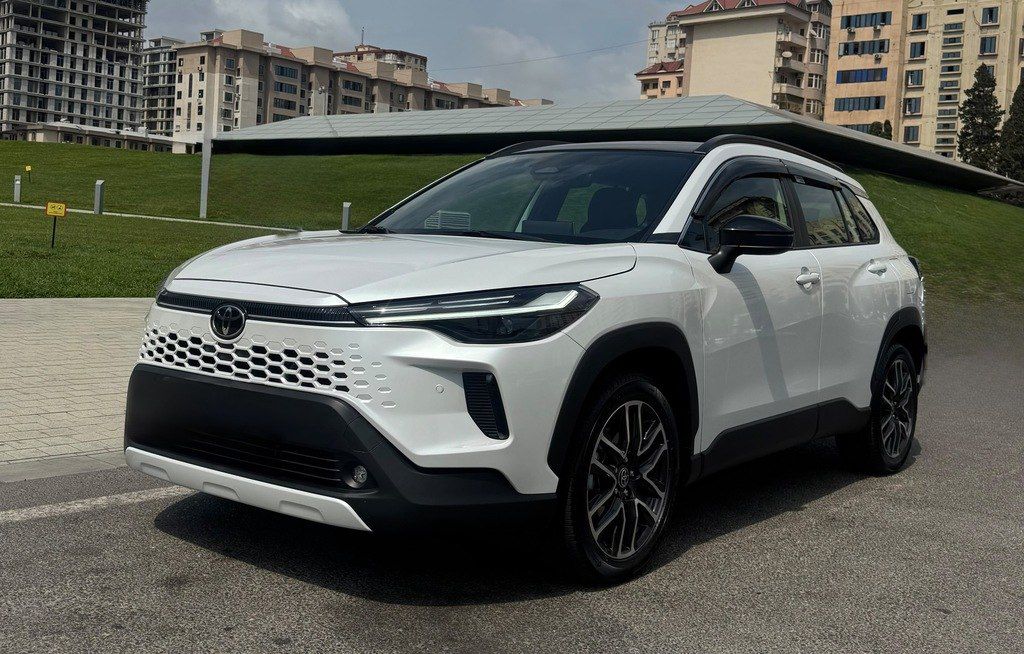Toyota Corolla Cross, 2.0 L, 1.31 kWh, 2025 il, 7 950 km — Avtomobillər, Bakı (2)